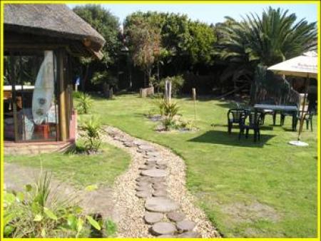 Saltycrax Backpackers & Surflodge in blouberg
