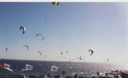 saltycrax backpackers & surflodge in blouberg
