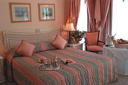 hotel le vendome in sea point
