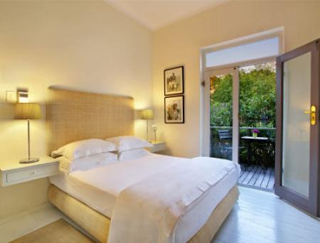 Cape Standard Guesthouse in green point