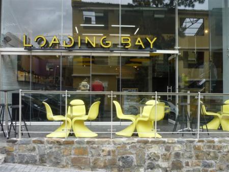 loading bay in waterkant