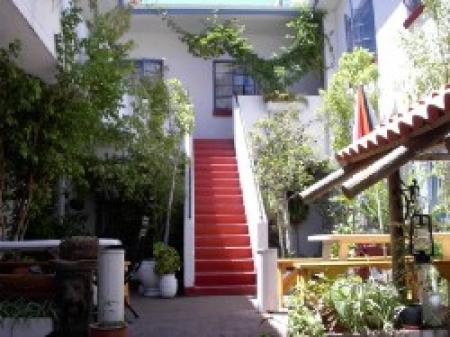 long street backpackers in city bowl