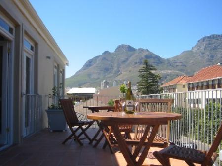 cape town backpackers in city bowl